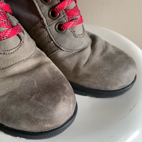 Sorel Joan of Arc wedge Sz 8 Army Green leather & canvas fun laces - Picture 4 of 9